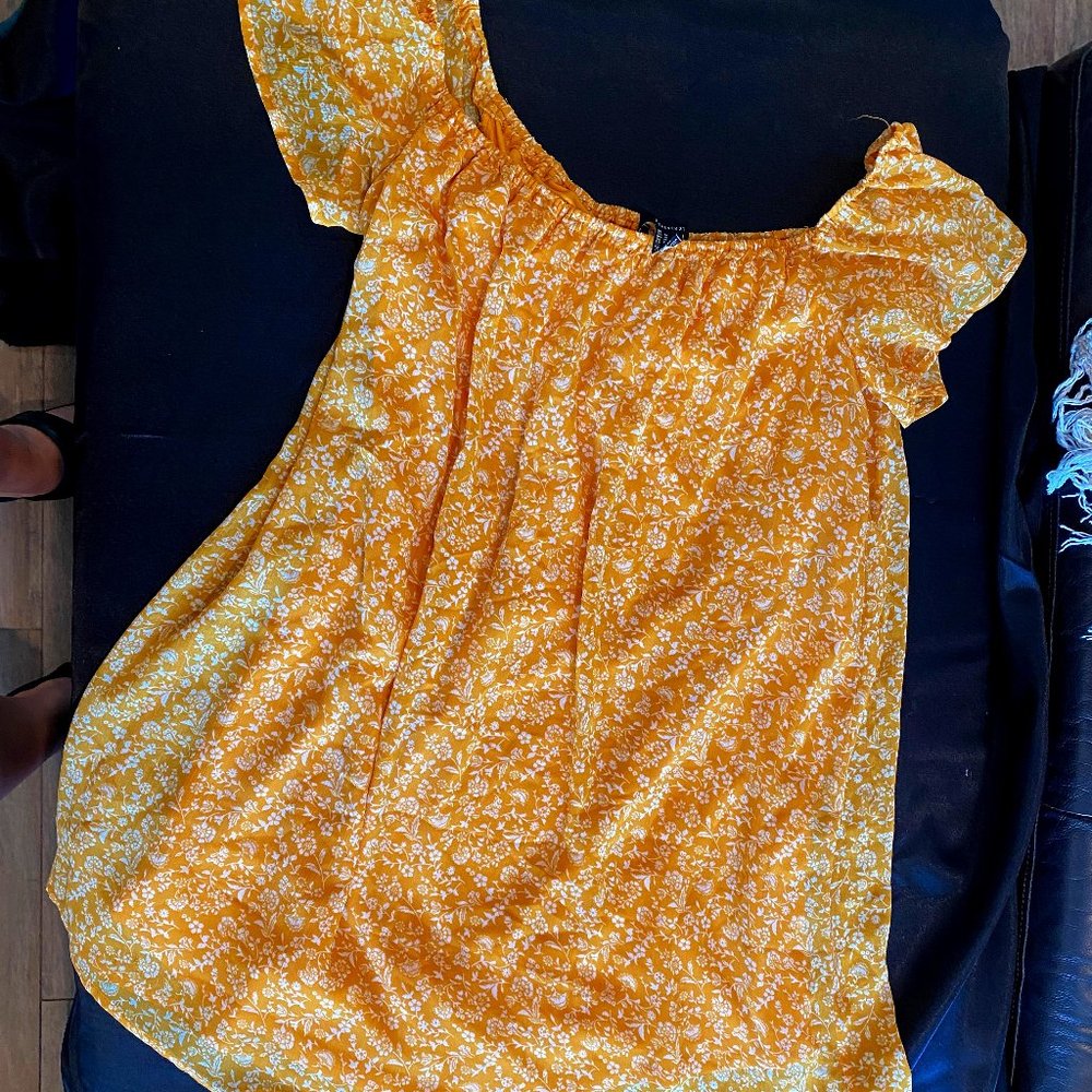 Forever 21 - Yellow Floral Shift Dress